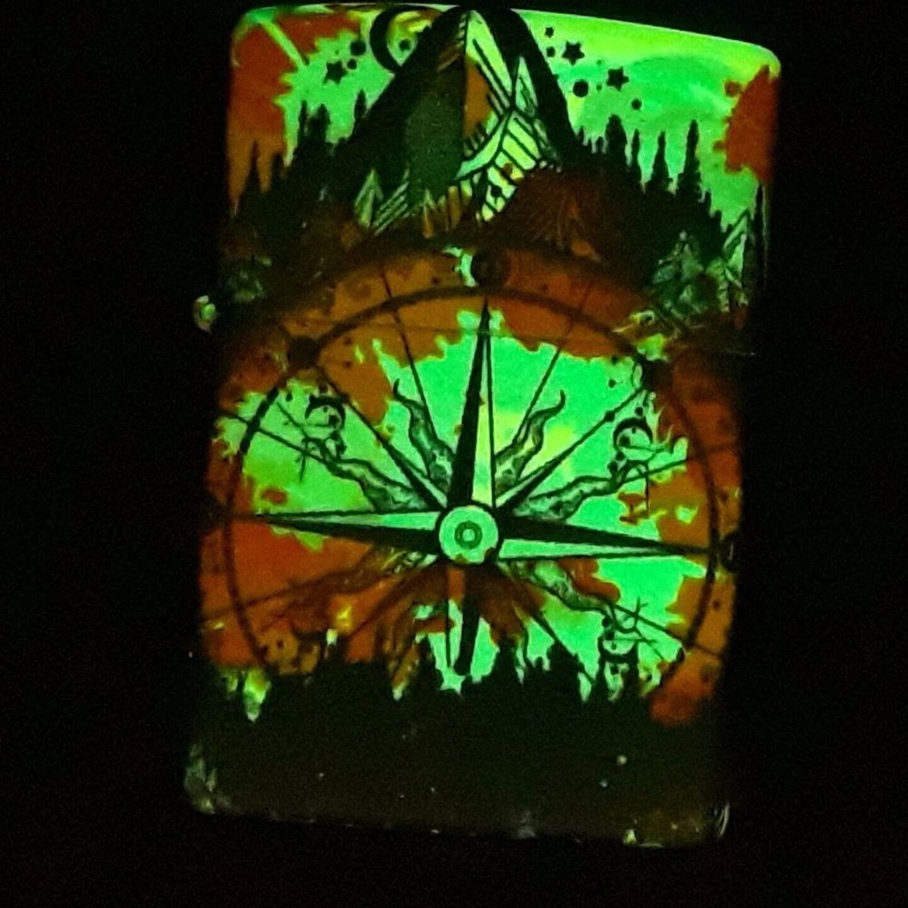 Nautical Compass Design - Zippo Collectible  Glow In The Dark 49805